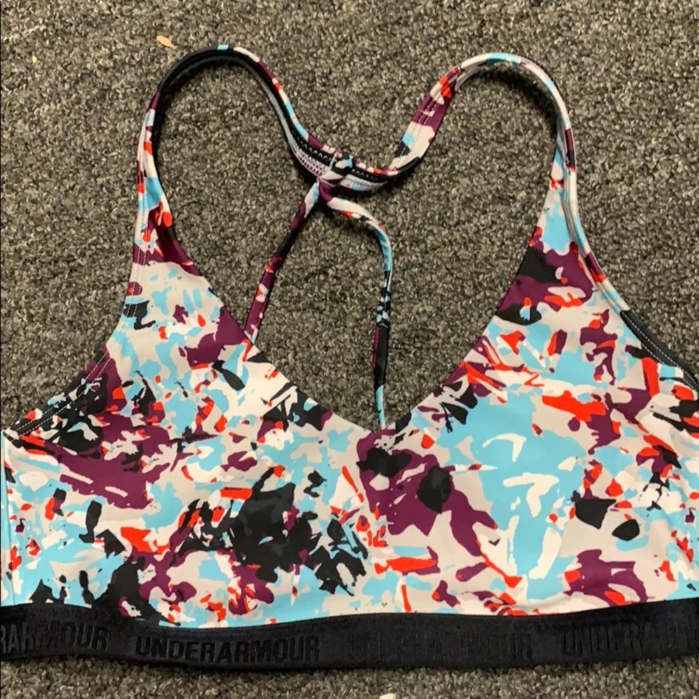Under armour sports bra! Up to offers